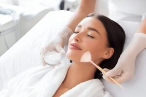 Acne Scars: Microneedling vs. Chemical Peels – Which Is Better?