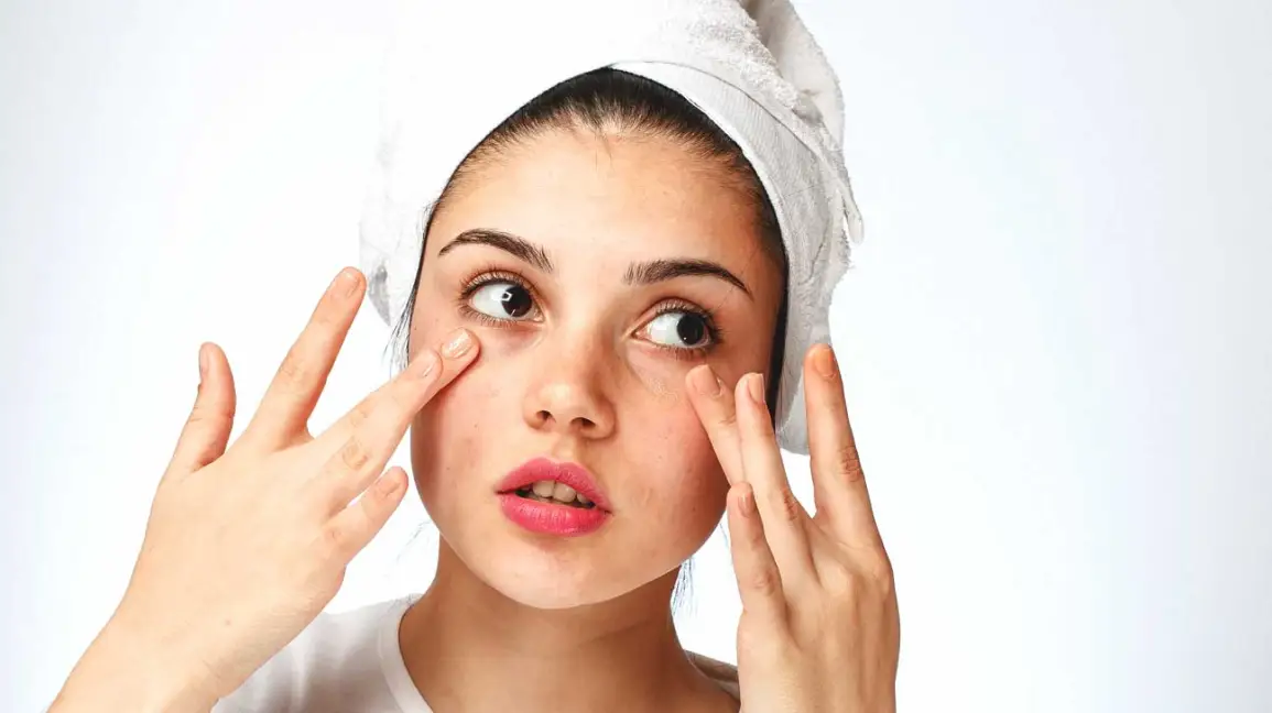 Understanding Dry Skin: Causes, Effects, and Advanced Treatments