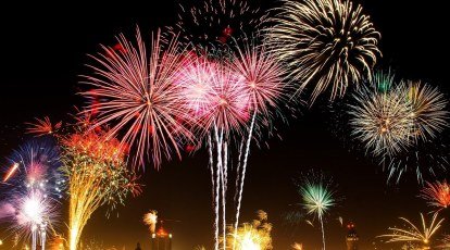 fireworks-1953253_1920 firecrackers are legal, but toxins don’t have to be.